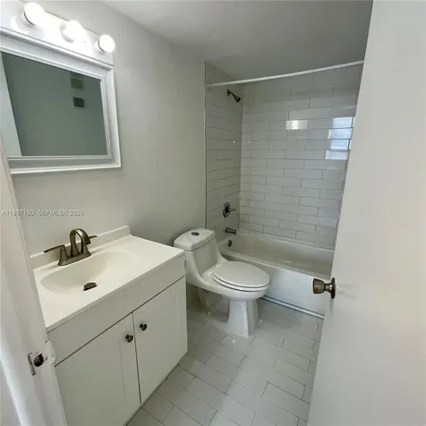 770 Claughton Island Drive Miami FL 33131