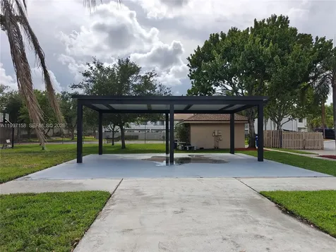9803 NW 37th Street Sunrise FL 33351