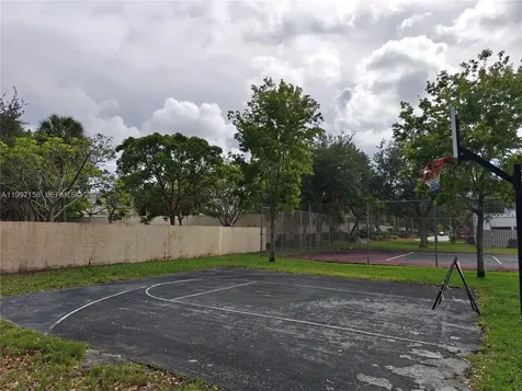 9803 NW 37th Street Sunrise FL 33351