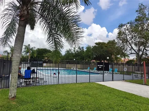 9803 NW 37th Street Sunrise FL 33351