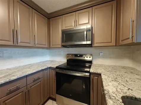 9803 NW 37th Street Sunrise FL 33351