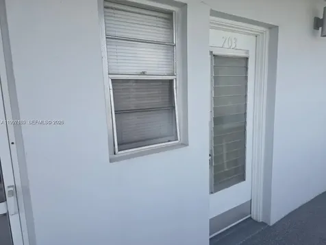 320 NE 12th Avenue Hallandale Beach FL 33009