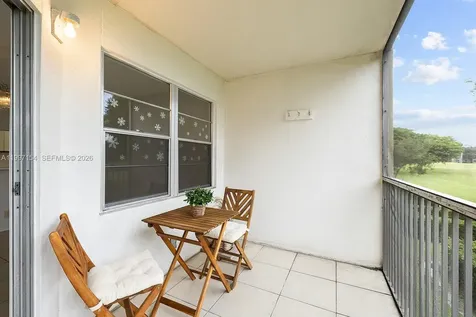 901 SW 128th Avenue Pembroke Pines FL 33027