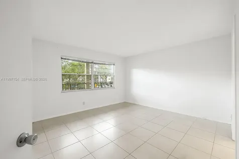 901 SW 128th Avenue Pembroke Pines FL 33027