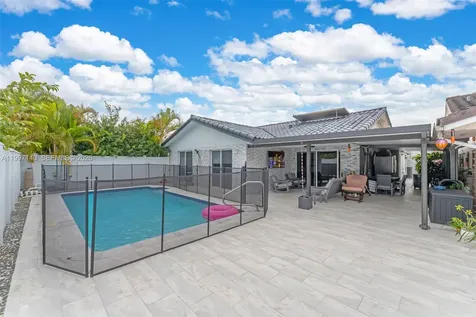 13935 SW 10th Street Miami FL 33184