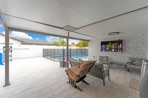 13935 SW 10th Street Miami FL 33184