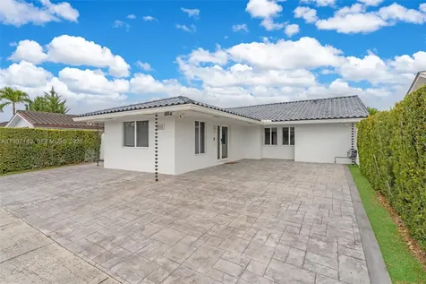 13935 SW 10th Street Miami FL 33184