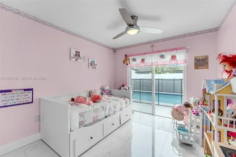 13935 SW 10th Street Miami FL 33184