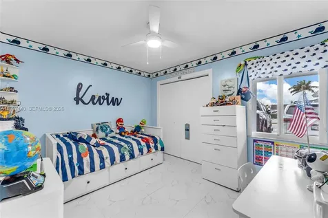 13935 SW 10th Street Miami FL 33184