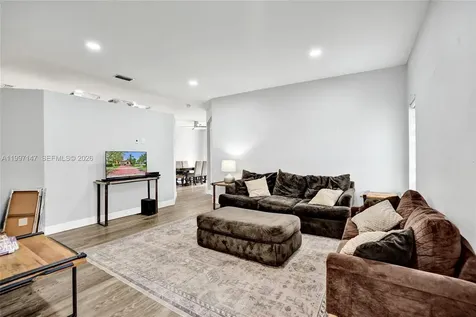 1201 NW 192nd Lane Pembroke Pines FL 33029