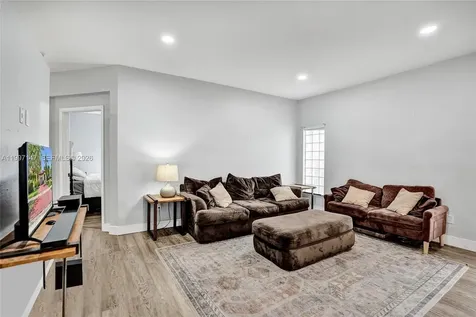 1201 NW 192nd Lane Pembroke Pines FL 33029