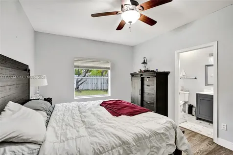 1201 NW 192nd Lane Pembroke Pines FL 33029