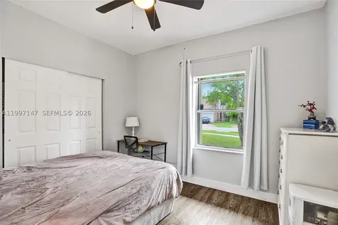 1201 NW 192nd Lane Pembroke Pines FL 33029