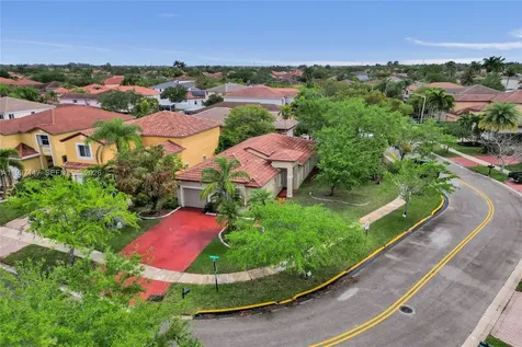 1201 NW 192nd Lane Pembroke Pines FL 33029