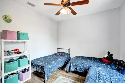 1201 NW 192nd Lane Pembroke Pines FL 33029