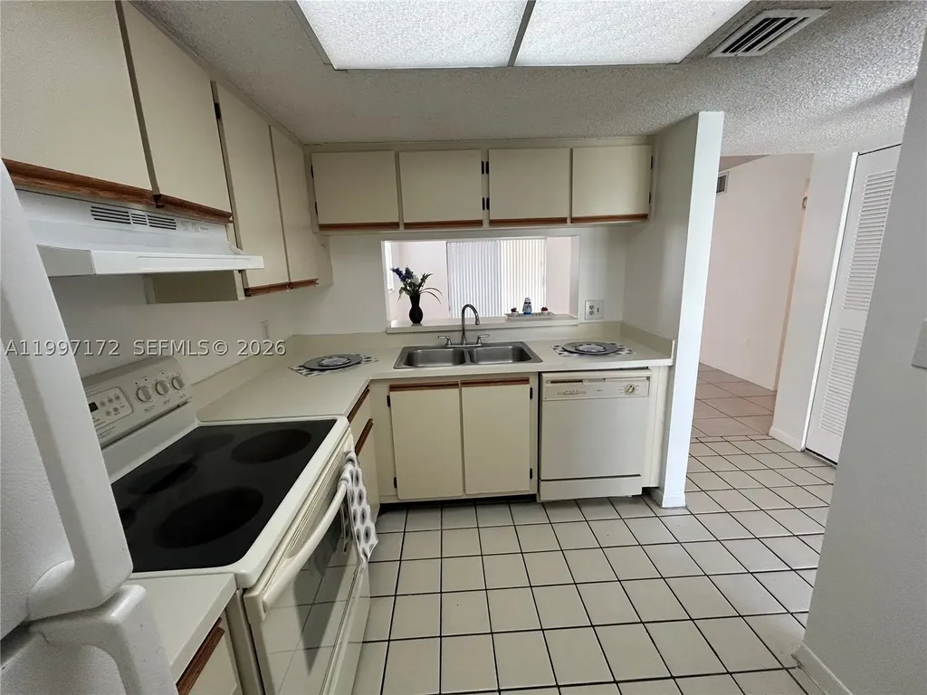 5200 NW 31st Avenue Fort Lauderdale FL 33309