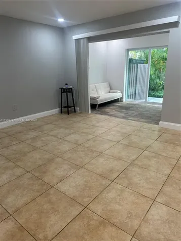 9724 SW 142 Place Miami FL 33186