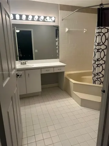 9724 SW 142 Place Miami FL 33186