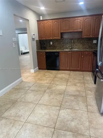 9724 SW 142 Place Miami FL 33186