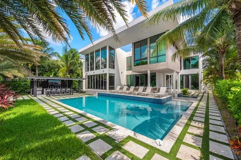 521 Holiday Drive Hallandale Beach FL 33009