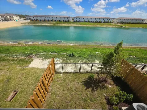 2739 SE 25th Avenue Homestead FL 33035