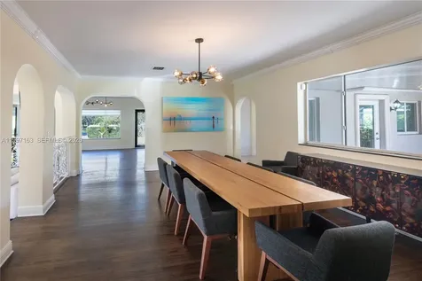 429 Deer Run Miami Springs FL 33166