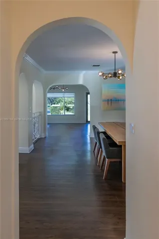 429 Deer Run Miami Springs FL 33166