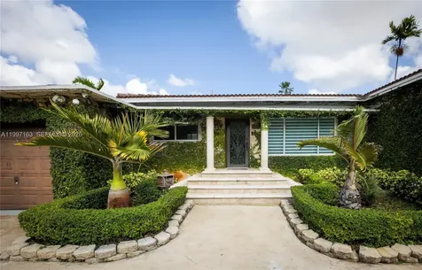 429 Deer Run Miami Springs FL 33166