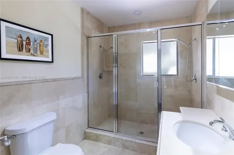 429 Deer Run Miami Springs FL 33166