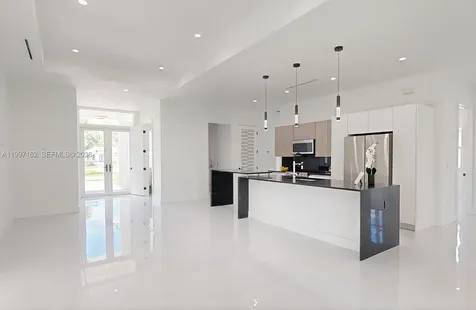 3762 32nd Avenue SE Naples FL 34117