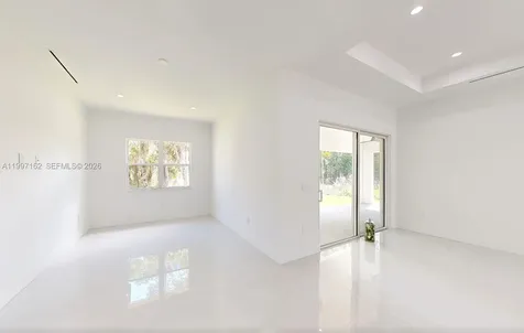 3762 32nd Avenue SE Naples FL 34117