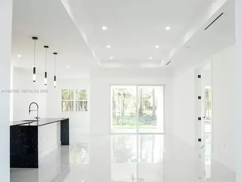 3762 32nd Avenue SE Naples FL 34117