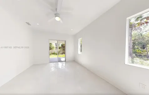 3762 32nd Avenue SE Naples FL 34117