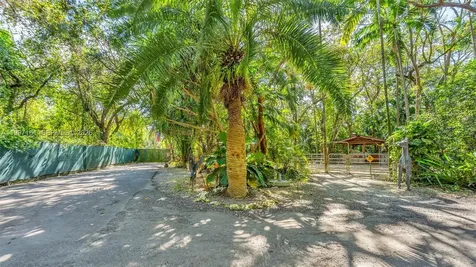 15425 SW 268th Street Homestead FL 33032