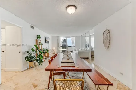 6039 Collins Avenue Miami Beach FL 33140