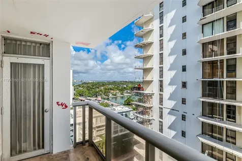 6039 Collins Avenue Miami Beach FL 33140