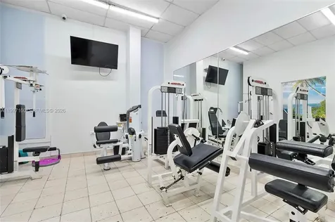 6039 Collins Avenue Miami Beach FL 33140