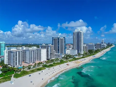6039 Collins Avenue Miami Beach FL 33140