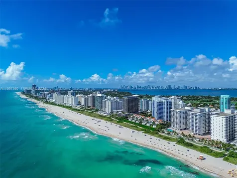 6039 Collins Avenue Miami Beach FL 33140