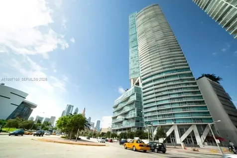 888 Biscayne Boulevard Miami FL 33132
