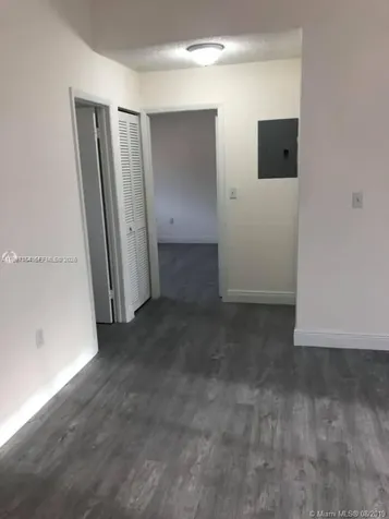 2246 W 74th Street Hialeah FL 33016