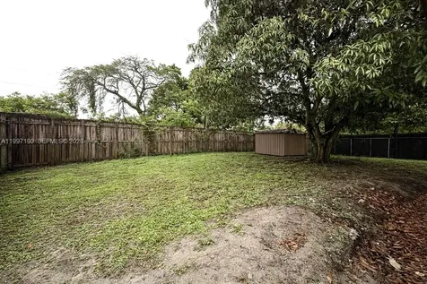 1215 Kasim Street Opa-Locka FL 33054