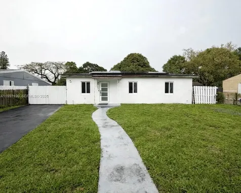1215 Kasim Street Opa-Locka FL 33054