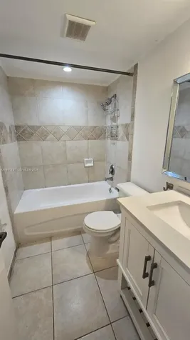 702 NW 87th Avenue Miami FL 33172