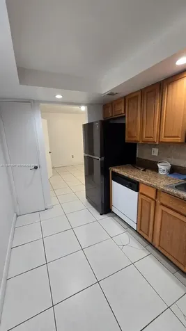 702 NW 87th Avenue Miami FL 33172