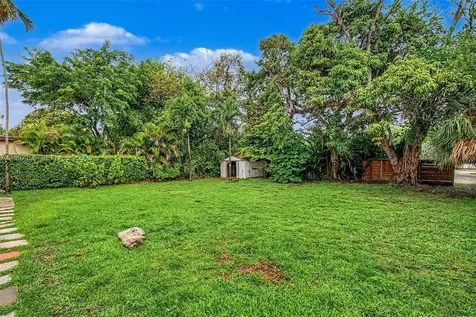 3951 SW 2nd Terrace Miami FL 33134