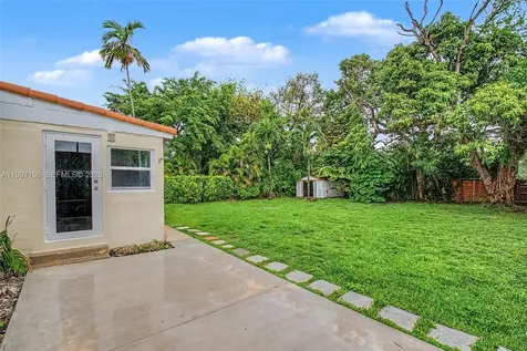3951 SW 2nd Terrace Miami FL 33134