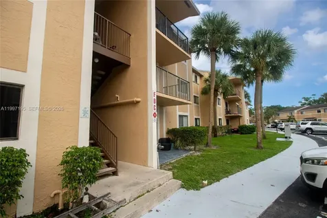 9491 S Palm Circle S Pembroke Pines FL 33025