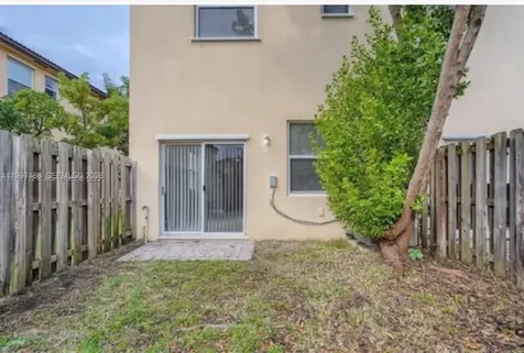 9125 SW 227th Street Cutler Bay FL 33190