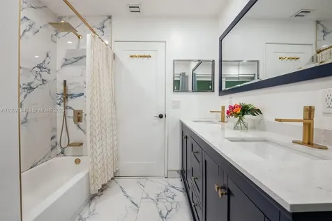 717 NW 30th Street Wilton Manors FL 33311